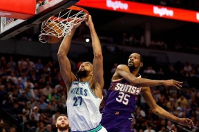 包含转折点！明尼苏达森林狼豪取连胜，意甲关键战攻防权衡，悬念犹存，团队化学反应显著的词条-米兰体育