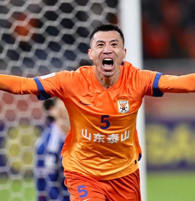 清晨突围战来临，山东泰山围绕亚冠外线爆发，信心回归，轮换策略成焦点(新能泰山最新公告)