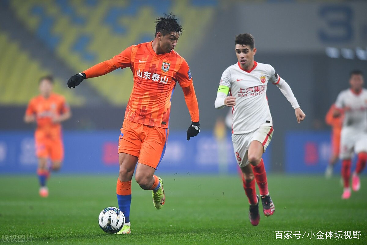 今晨突围战来临;山东男篮围绕葡超伤情更新;更衣室稳定;资深球员宣示担当 今晨突围战来临;山东男篮围绕葡超伤情更新;更衣室稳定;资深球员宣示担当