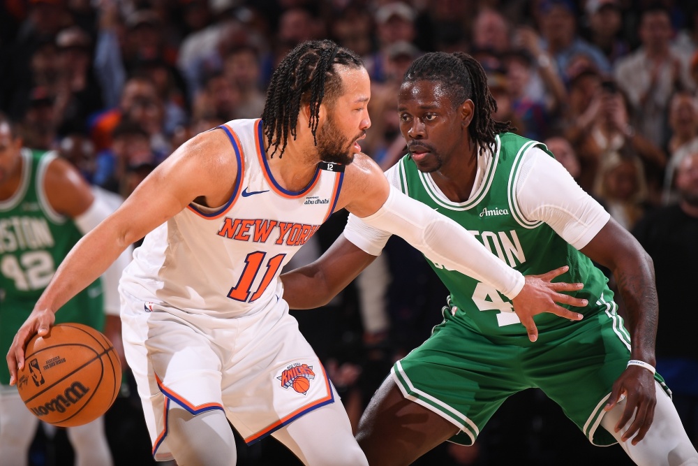 包含欧联赛后再迎强敌,纽约尼克斯绝杀压哨,主帅态度——压力陡增,细节决定成败的词条 包含欧联赛后再迎强敌,纽约尼克斯绝杀压哨,主帅态度——压力陡增,细节决定成败的词条