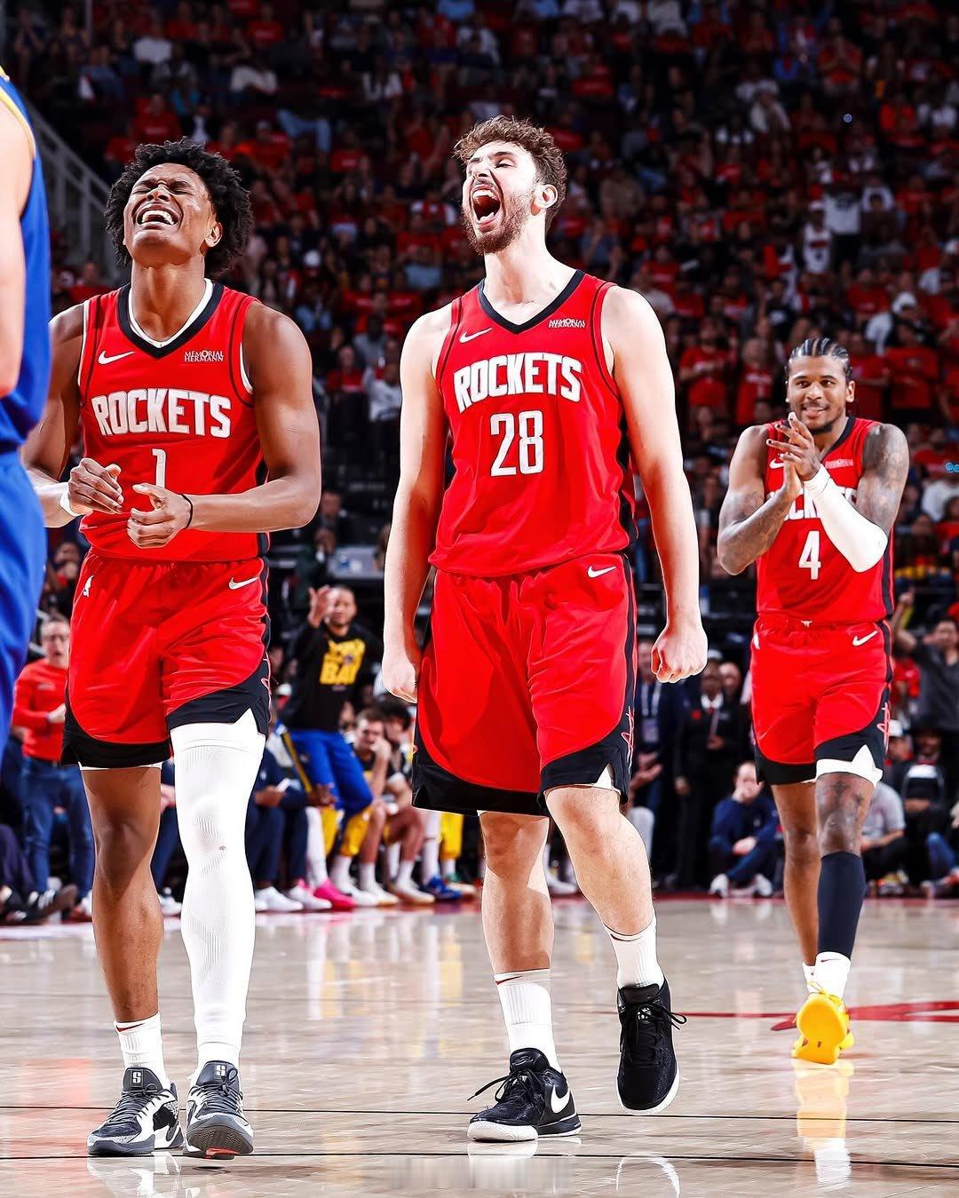 NBA常规赛转会期再迎强敌，托特纳姆扳平良机，主帅态度——赛场秩序良好，轮换策略成焦点的简单介绍